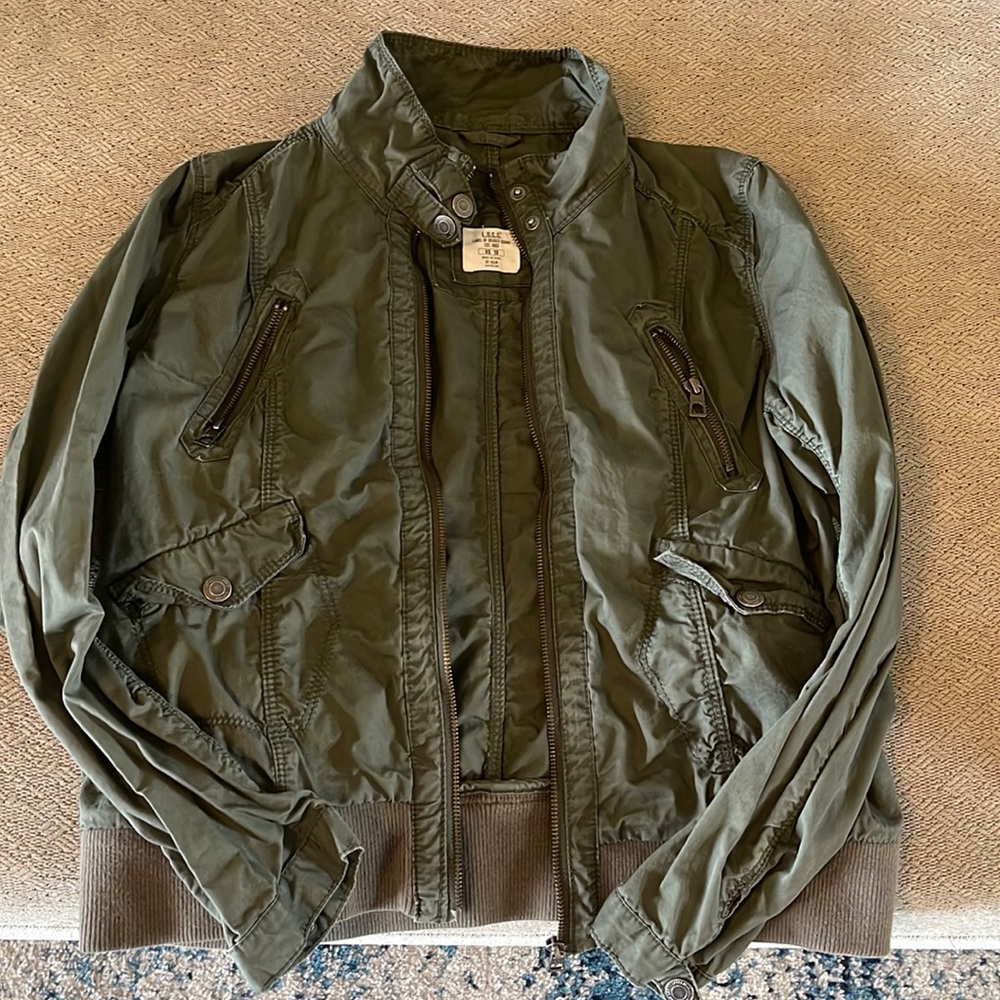 Women’s cargo bomber jacket - light weight SIZE 10